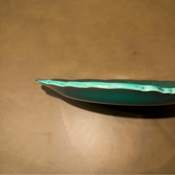 Wedgewood Majolica Emerald Green Cabbage Leaf Antique Plate - Picture 4 of 8